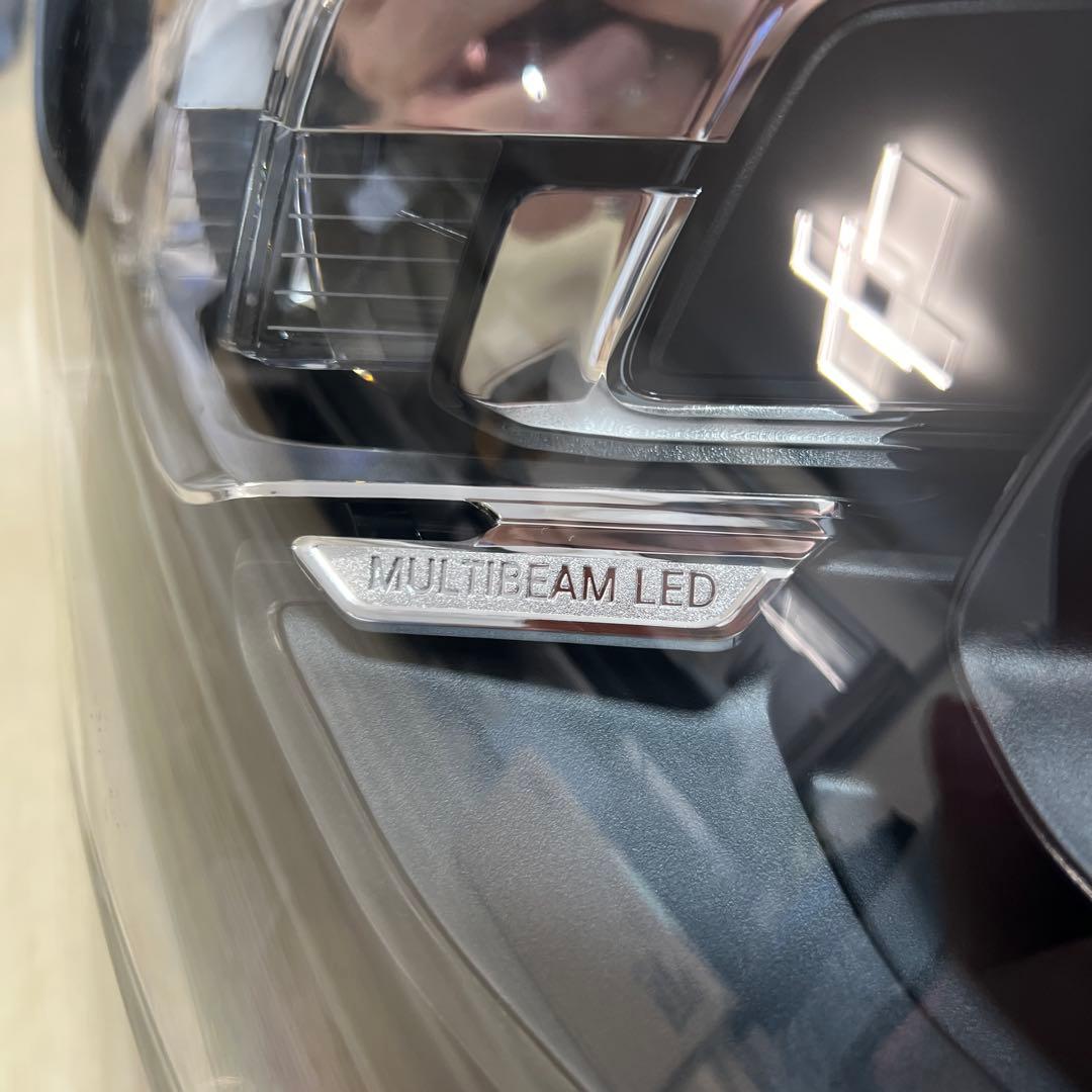 Mercedes-Benz gls400d ヘッドライト 左 ウインカー異常