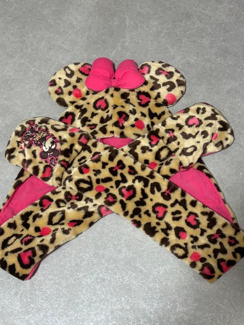 ヒョウ柄 マフラーキャップ ミニー ディズニー ヒョウ柄 マフラーキャップ 豹柄 ミニー - メルカリ