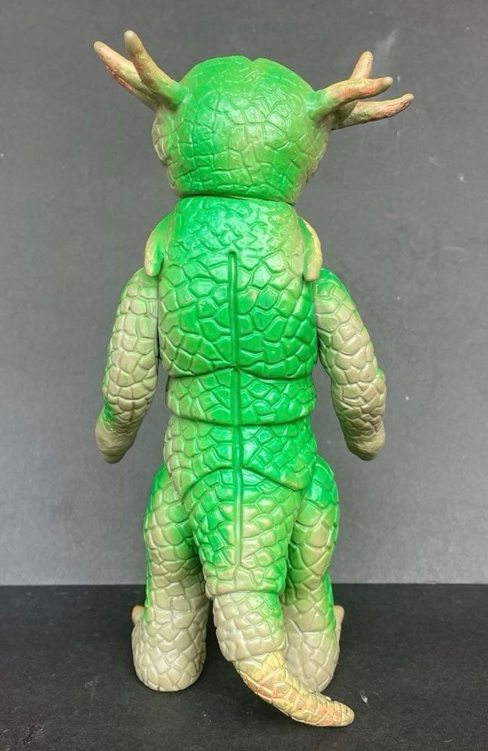 ミラーマン登場 宇宙怪獣 キングザイガー ソフビ 公開当時品 - メルカリ