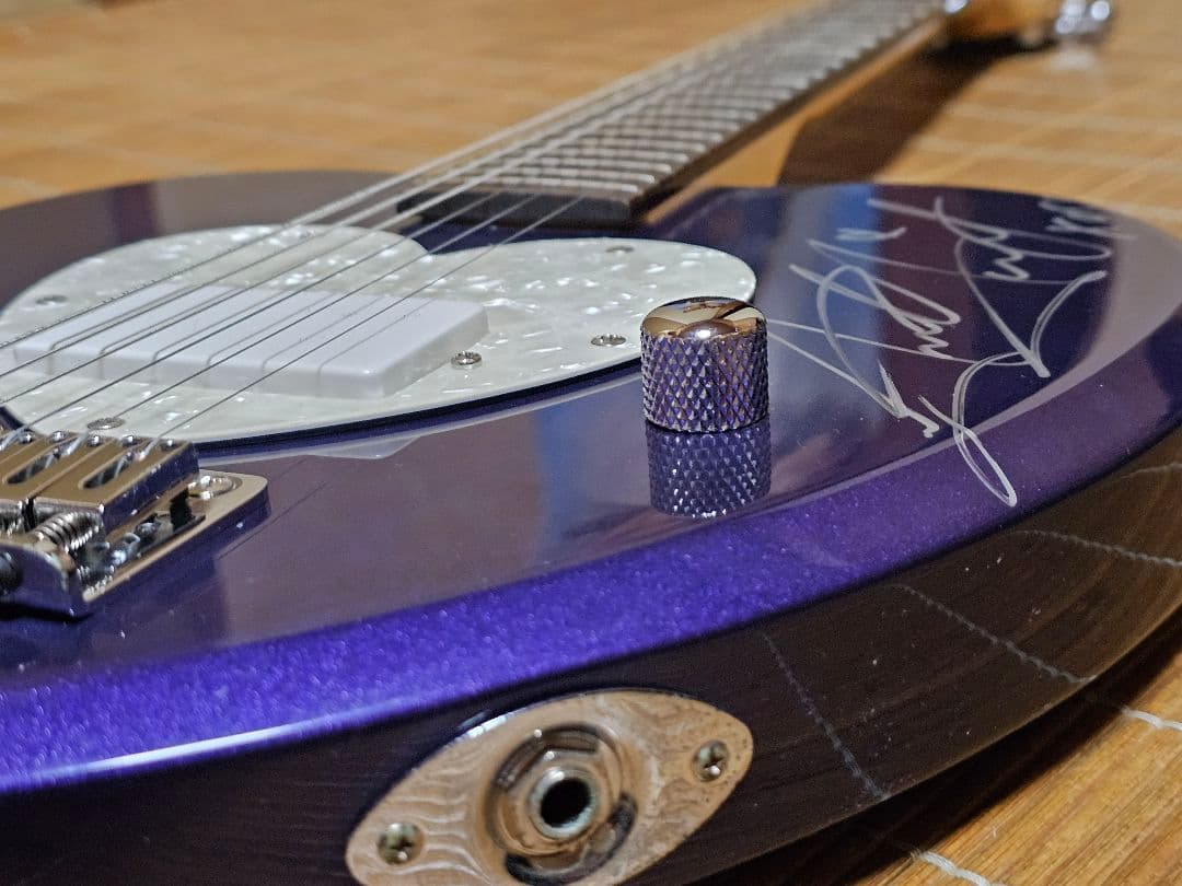 エレキギター】ハート型 DAISYROCK デイジー ロック + おまけ付き