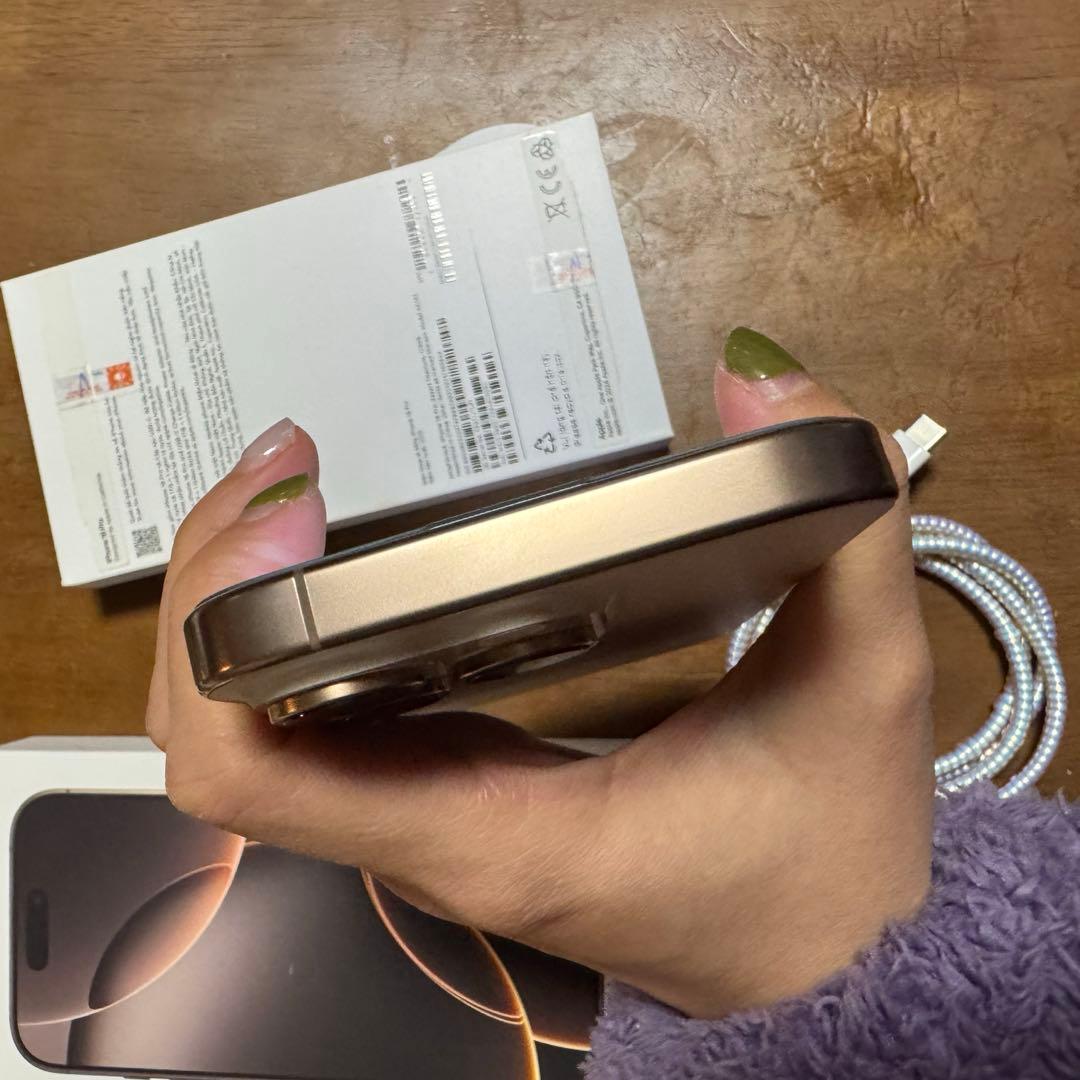 iPhone16 pro 128GB シャッター音なし eSIM可 補償有 - メルカリ