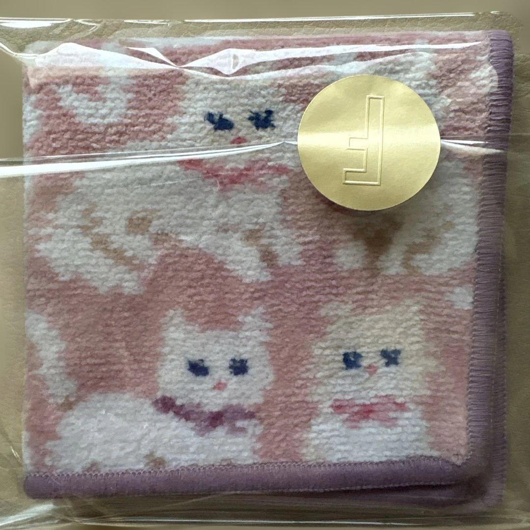 ラブラリーバイフェイラー モフモフネコチャン ハンカチ 新品 猫 ネコ