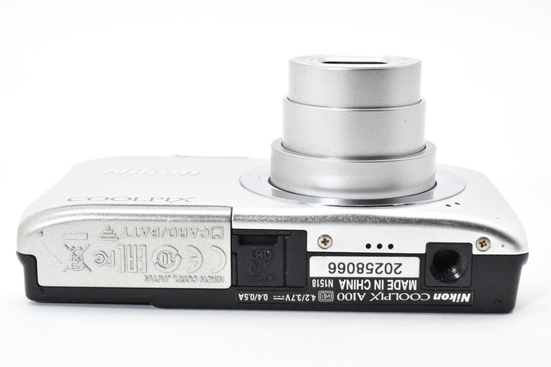 ニコン　Nikon COOLPIX A100 シルバー 《動作確認済み》