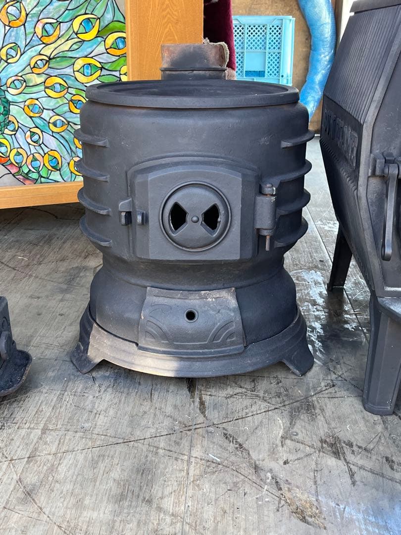 ダルマストーブ、石炭ストーブ、薪ストーブ、レトロ石炭ストーブ昭和