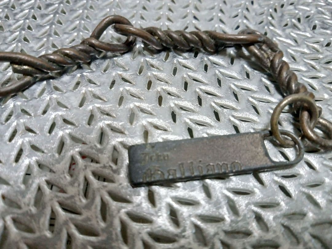 激レアジョンガリアーノJohn Galliano 2007ネックレスキーホルダー 激