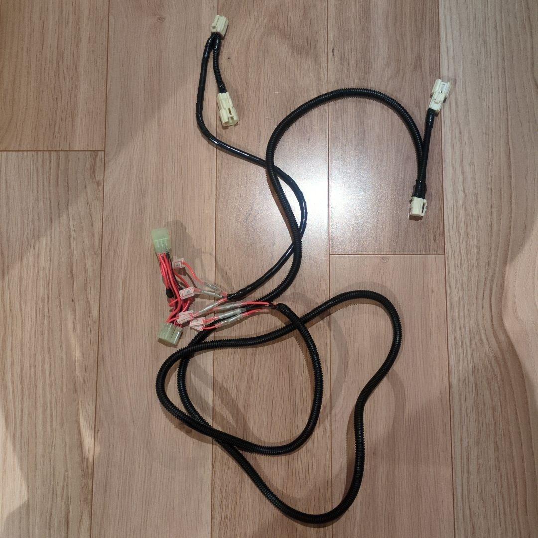 再販ランクル70(GRJ76K) 4灯化キット(ケーブルのみ) - メルカリ