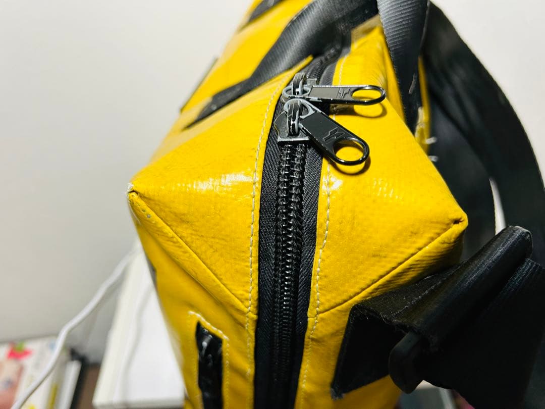 最終値下げ】フライターグ BEN F77 イエローブラック ショルダーバッグ