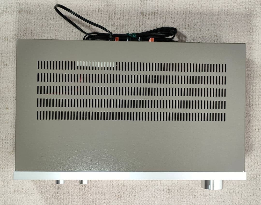 テクニクス Technics プリメインアンプ SU-V44 ②【外観動作良好