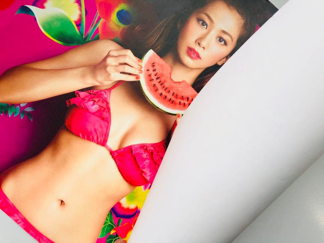 優香水着B3ポスター③ - メルカリ