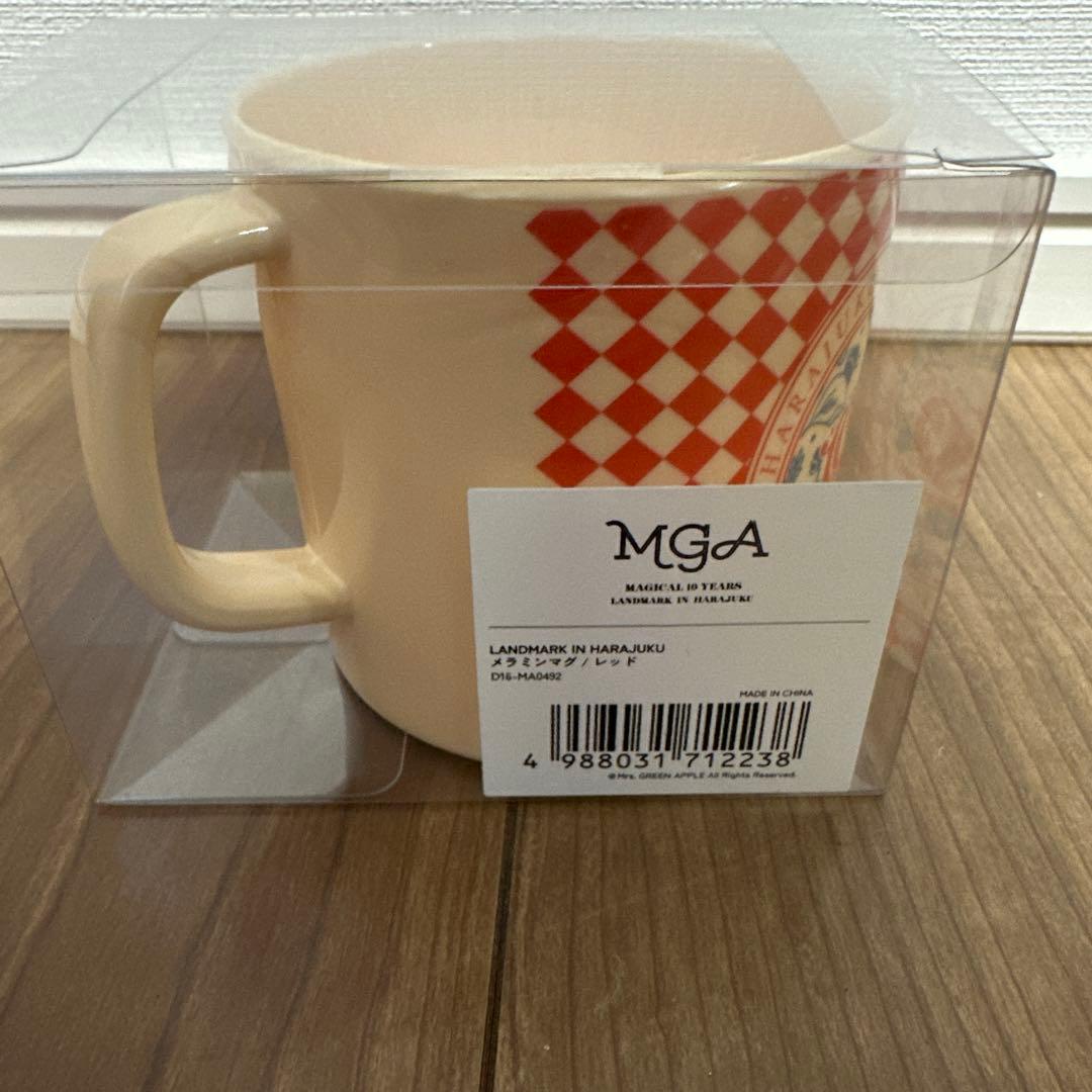 Mrs. GREEN APPLE ミセスグリーンアップル メラミンマグ レッド - メルカリ