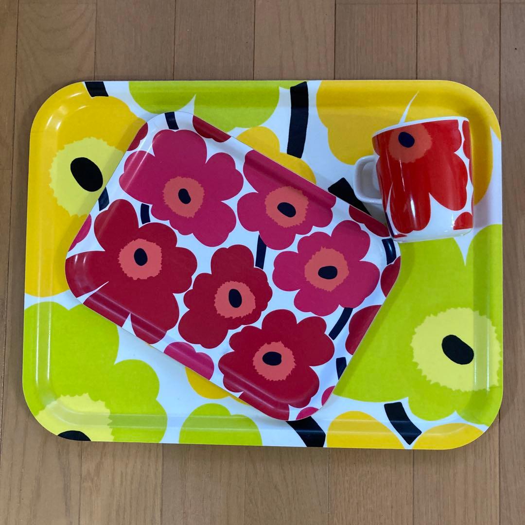 marimekkoマリメッコ 大きなトレイ 黄色ウニッコ① インテリア 北欧