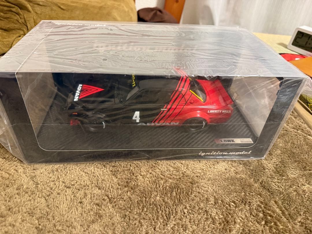 イグニッションモデル　LBWK ADVAN ハコスカ1/18 ignition model（イグニッションモデル） ignition model 1/18 LB