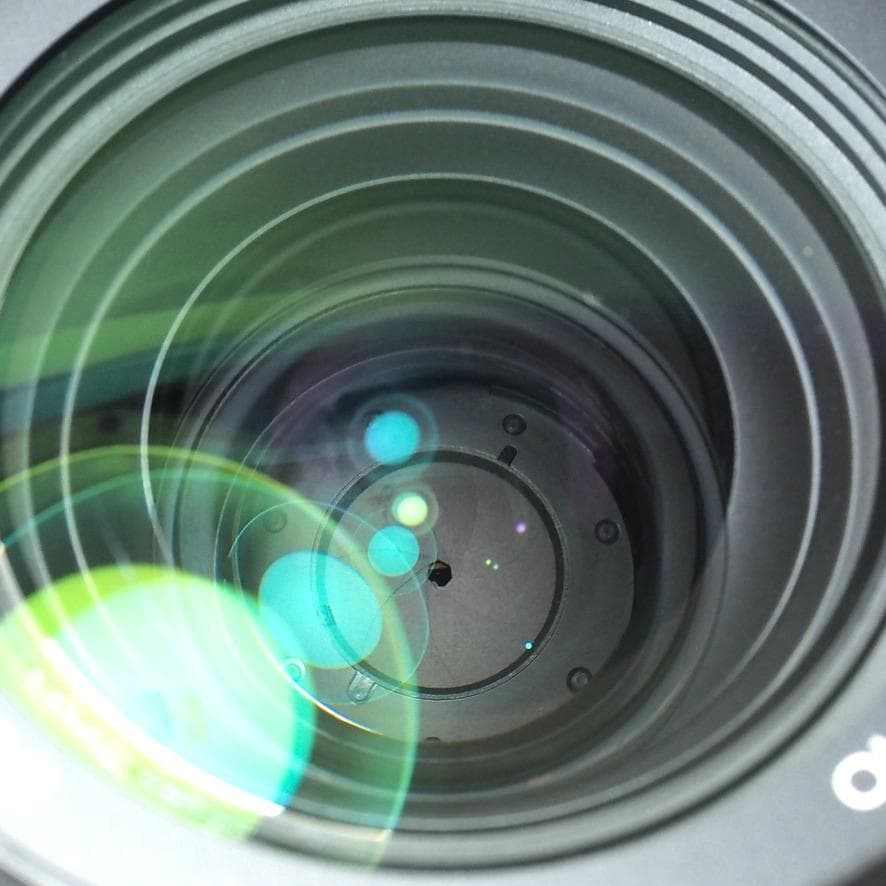 美品 ソニー DT 3.5-5.6/18-70mm ズームレンズ SAL1870