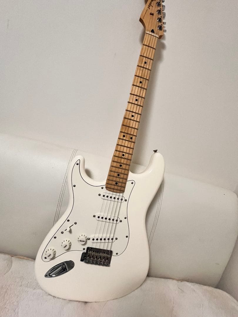 fender ストラトキャスター　メキシコ　レフティ　左利き用 Squier by Fender SONIC STRATOCASTER LEFT-HANDED Maple Fingerboard