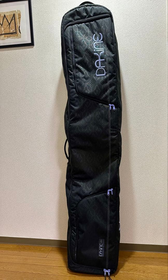 【美品】DAKINE ダカイン LOW ROLLER ローローラー 157cm Amazon.co.jp: DAKINE(ダカイン) スノーボードバッグ ケース ロー