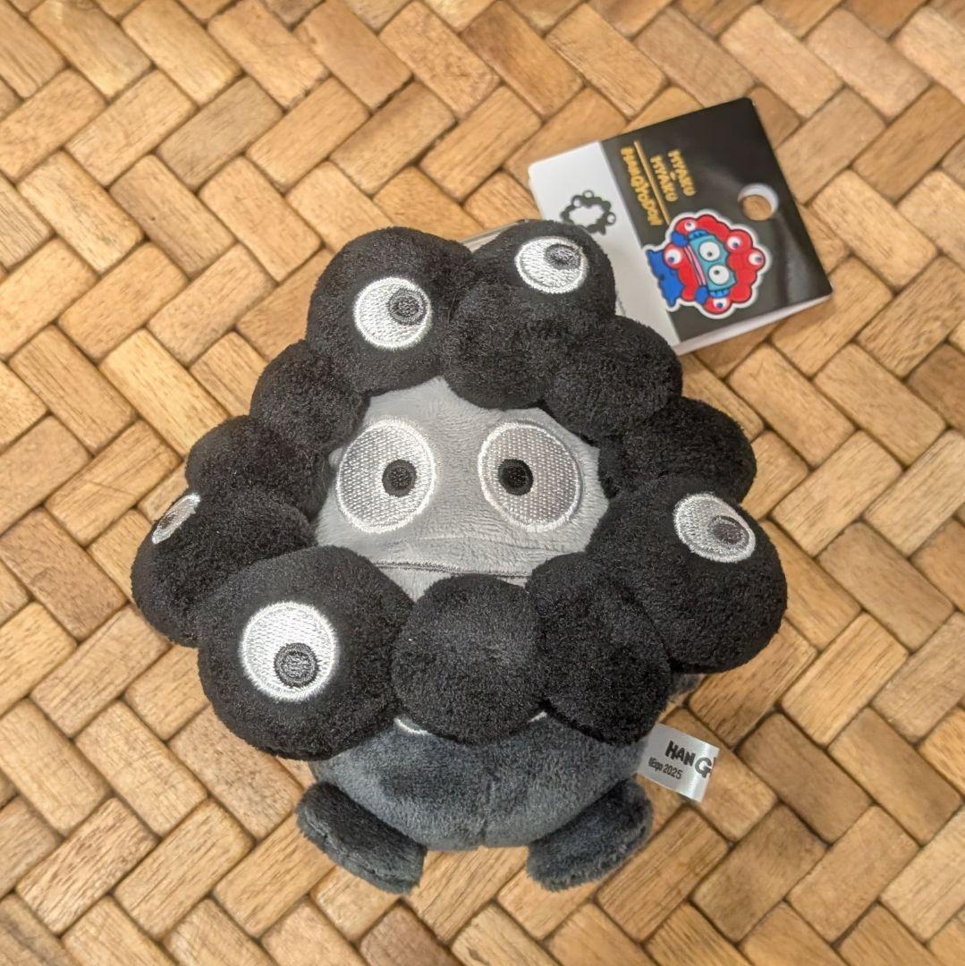 黒ミャクサンリオ／ BC ハンギョドン カラビナ - メルカリ