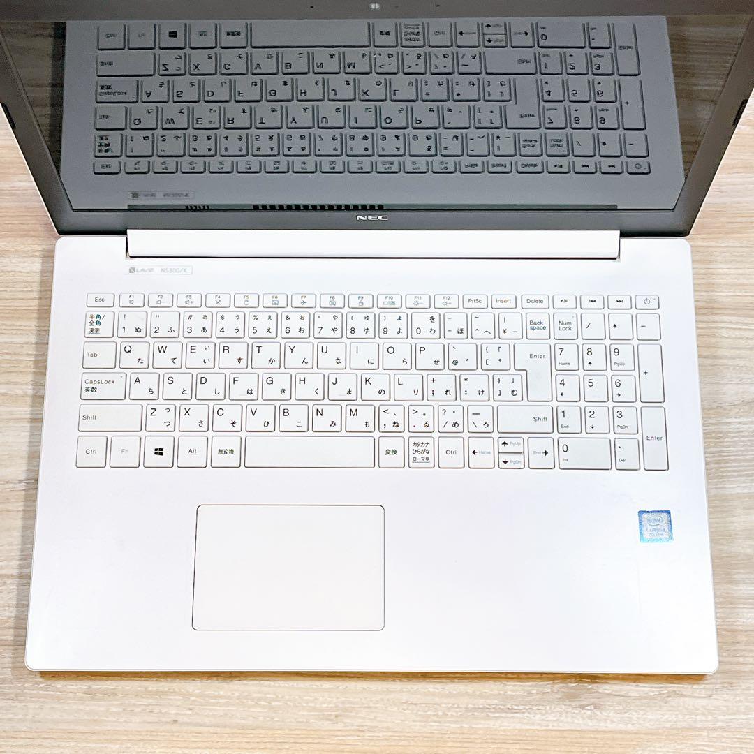 Win11✨Core i3✨メモリ4GB✨DVD✨大画面15.6型✨すぐ使える