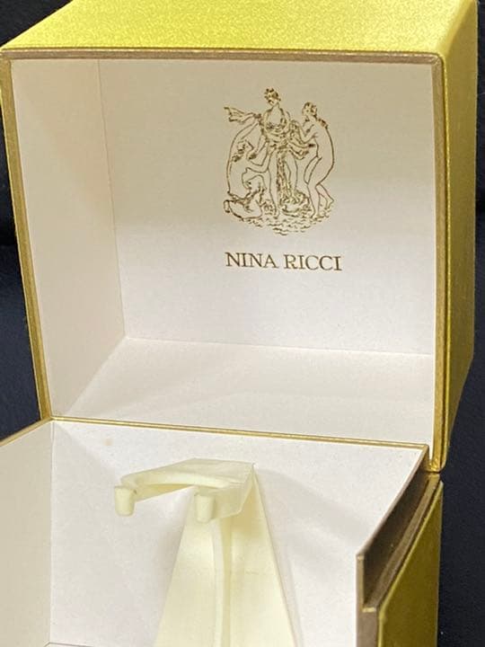 廃盤 ニナリッチ レールデュタン ラリック 一羽鳩 香水 NINA RICCI