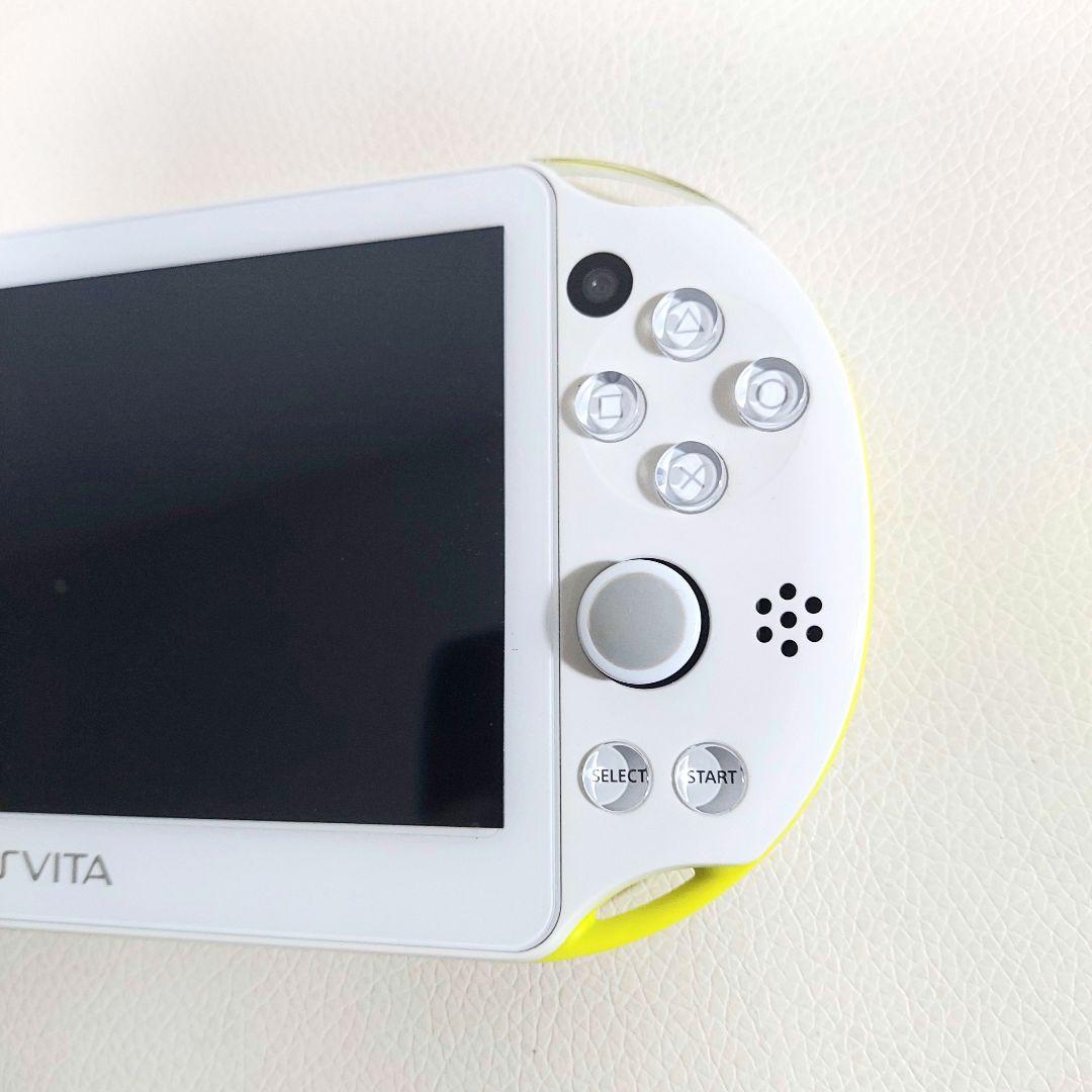 PS Vita 本体 PCH-2000 Wi-Fi ライムグリーン/ホワイト - メルカリ