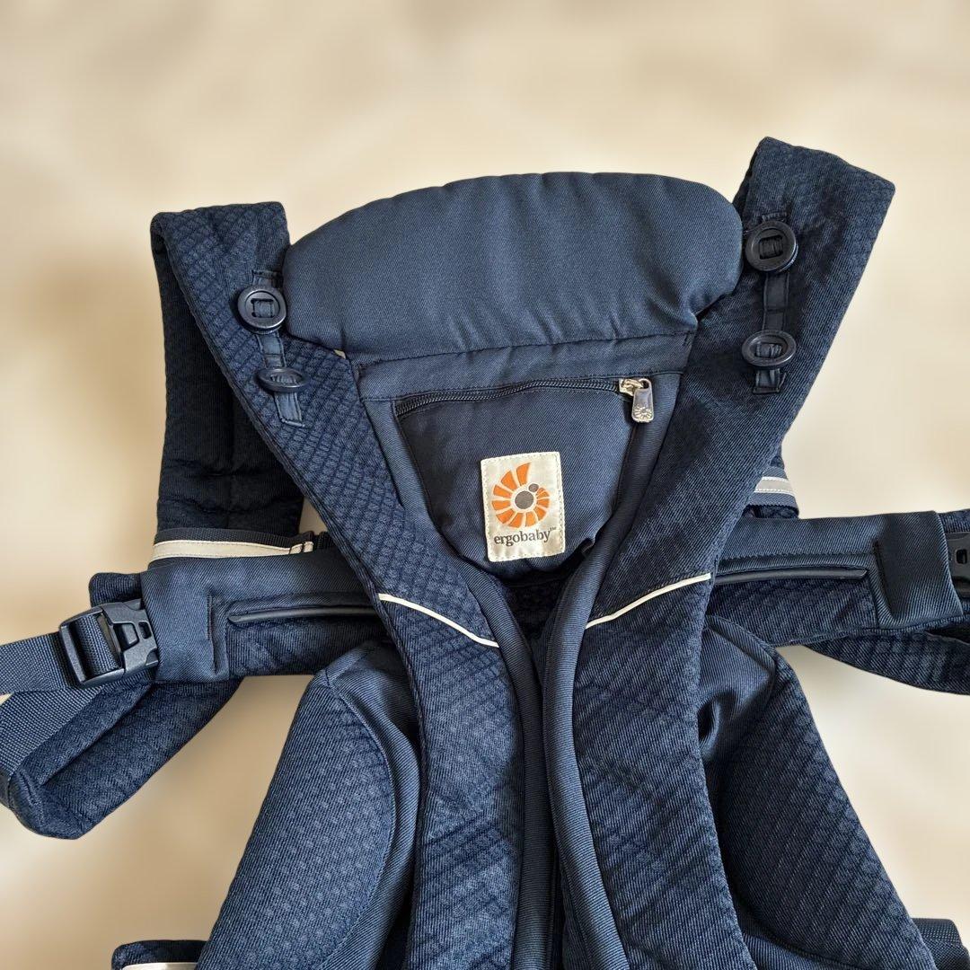 美品 エルゴオムニブリーズ 抱っこ紐 ミッドナイトブルー 取扱説明書