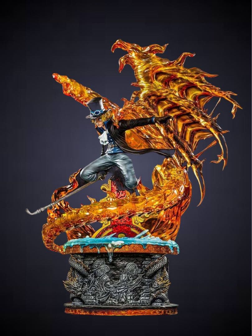 新品】値下げ‼️ワンピース サボ メラメラ フィギュア 革命軍 ガレージ