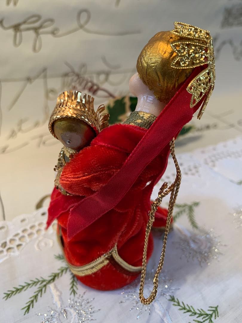 西ドイツ製 ビンテージのkoestel社の聖母子のお人形！丁寧に造られ