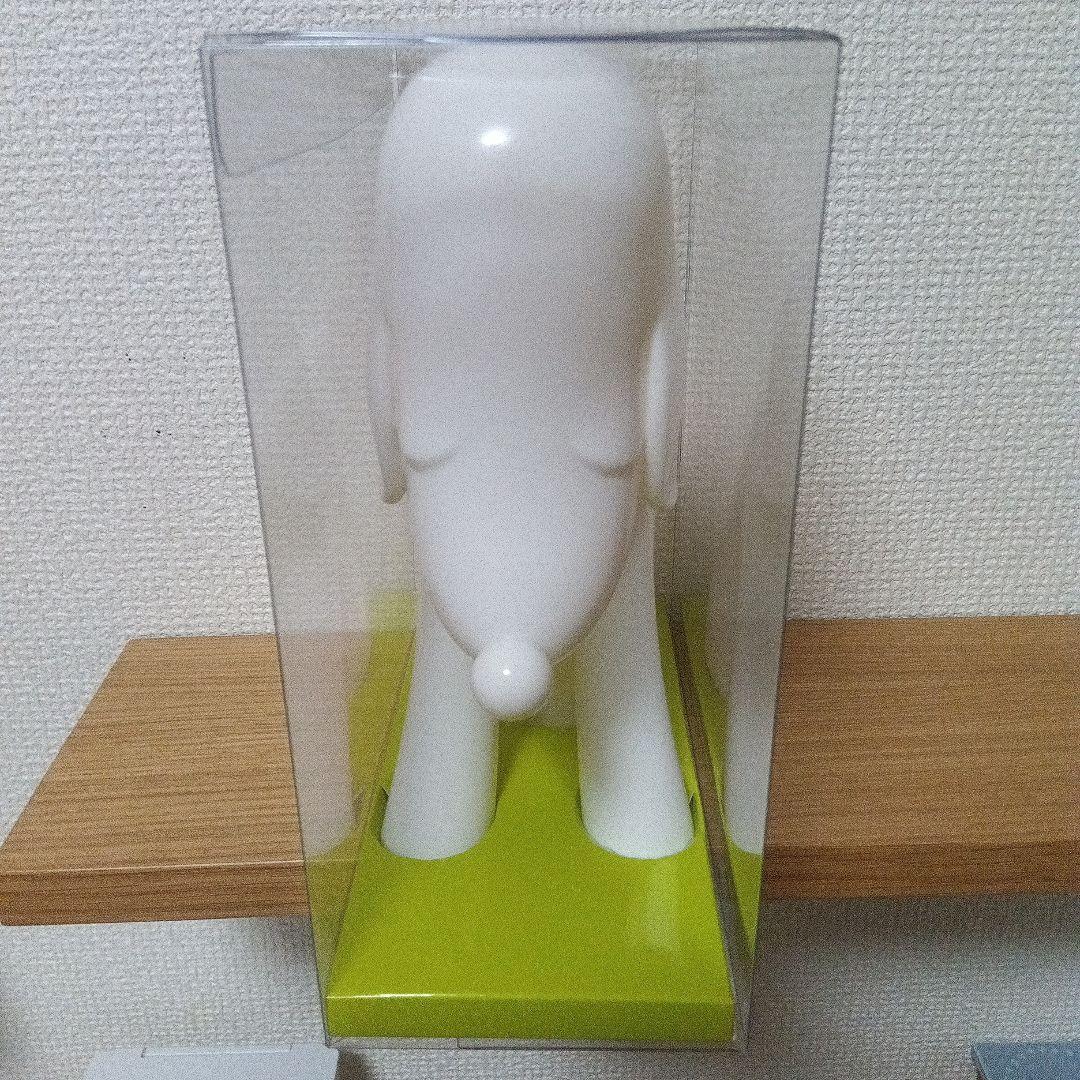 奈良美智 あおもり犬 貯金箱 白 - メルカリ