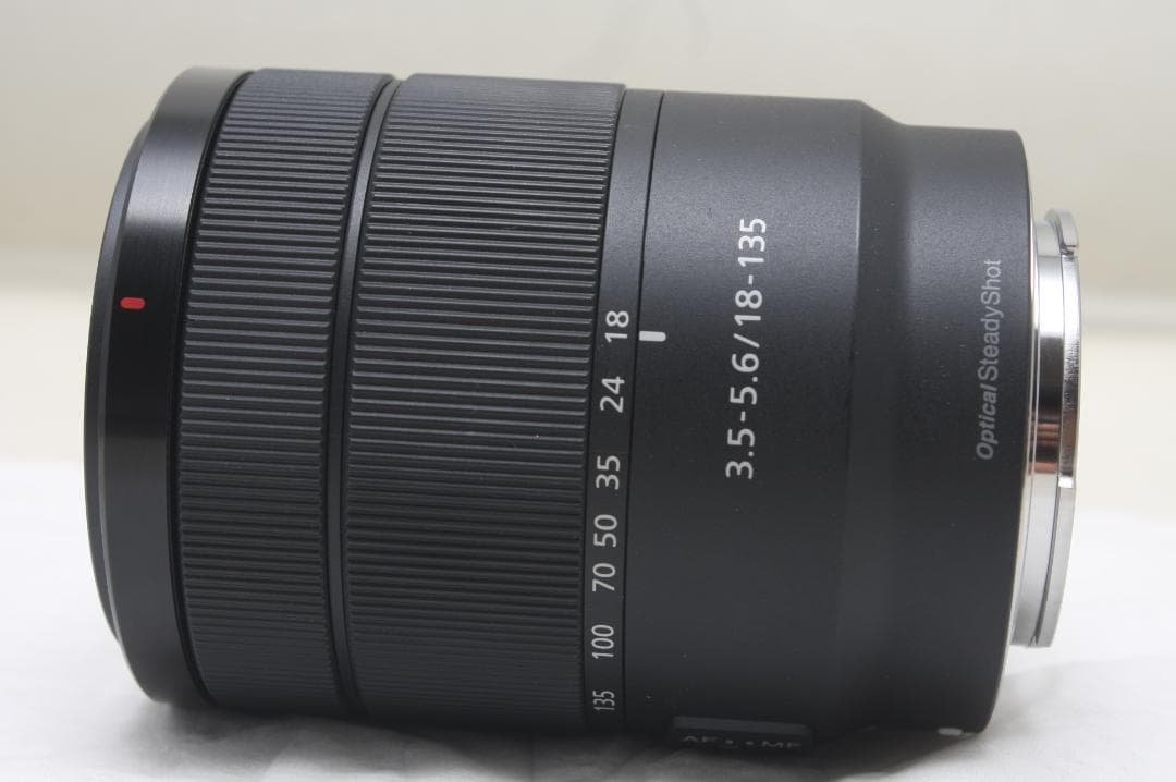 ソニー E 18-135mm F3.5-5.6 OSS SEL18135