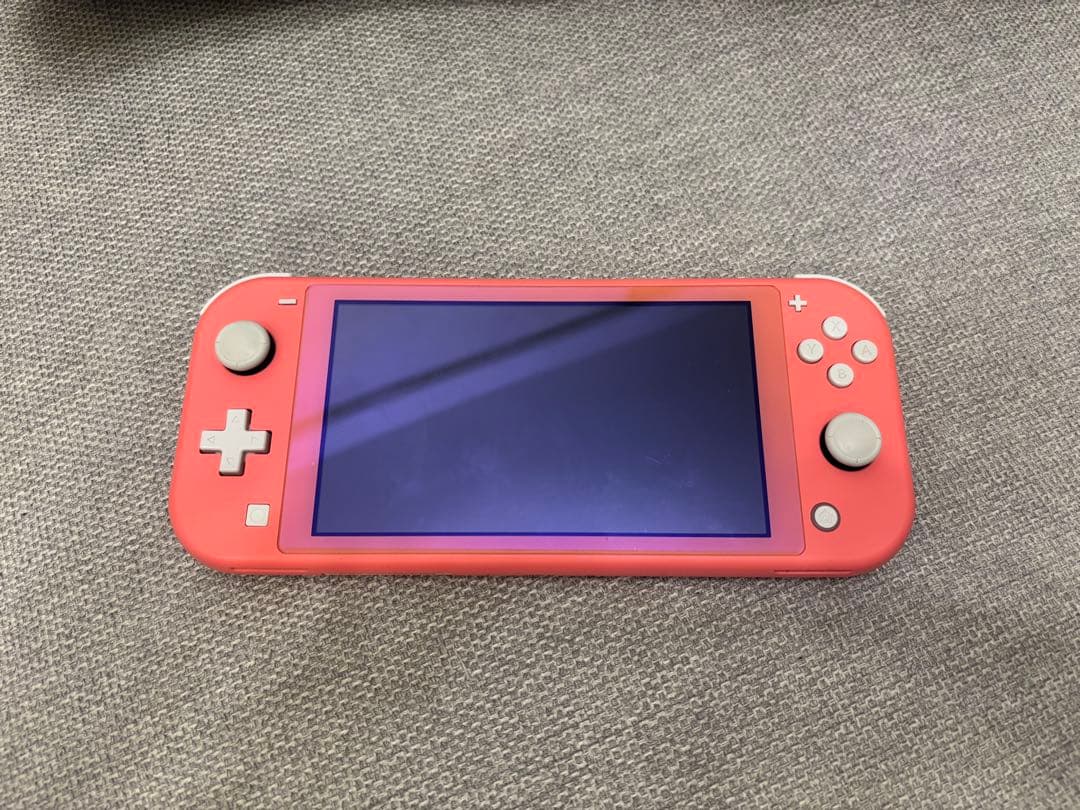 Nintendo Switch right ピンク Amazon.com: Nintendo Switch Lite - Coral - Switch : Video Games