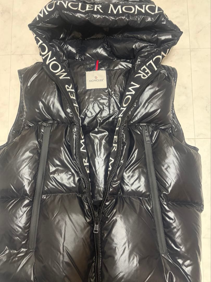 [美品］モンクレールダウンベスト6号 MONCLER（モンクレール） 【SALE】【並行輸入品】モンクレール ダウン