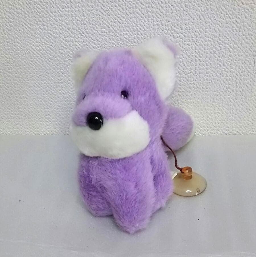 昭和平成レトロ好きにおススメ♪】3色キツネのぬいぐるみ♡ - メルカリ