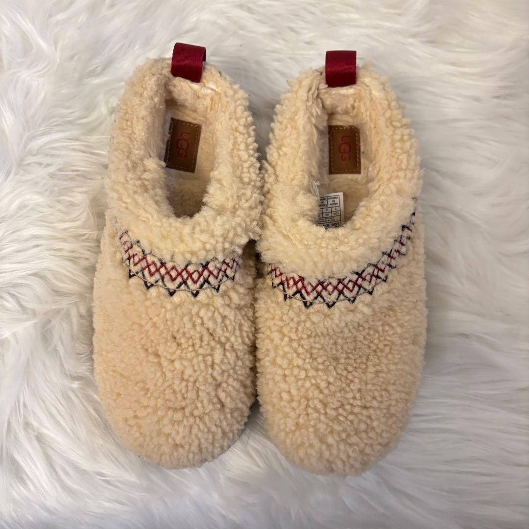 希少】UGG タズ ヘリテージ ブレイド ムートン 厚底 ベージュ スリッポン