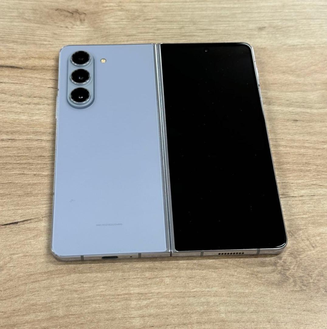 [不良なし] Galaxy Z Fold 5 | 256gb | SIMフリー版 Galaxy Z Fold5 本体 256GB クリーム SIMフリー 韓国版 Aランク