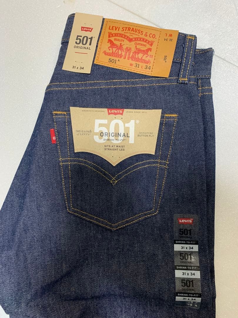新品未使用　Levi's 501 リジット アメリカ流通モデル W31-L34 LEVI'S 501 ORIGINAL SHRINK-TO-FIT アメリカ流通モデル 3 つの