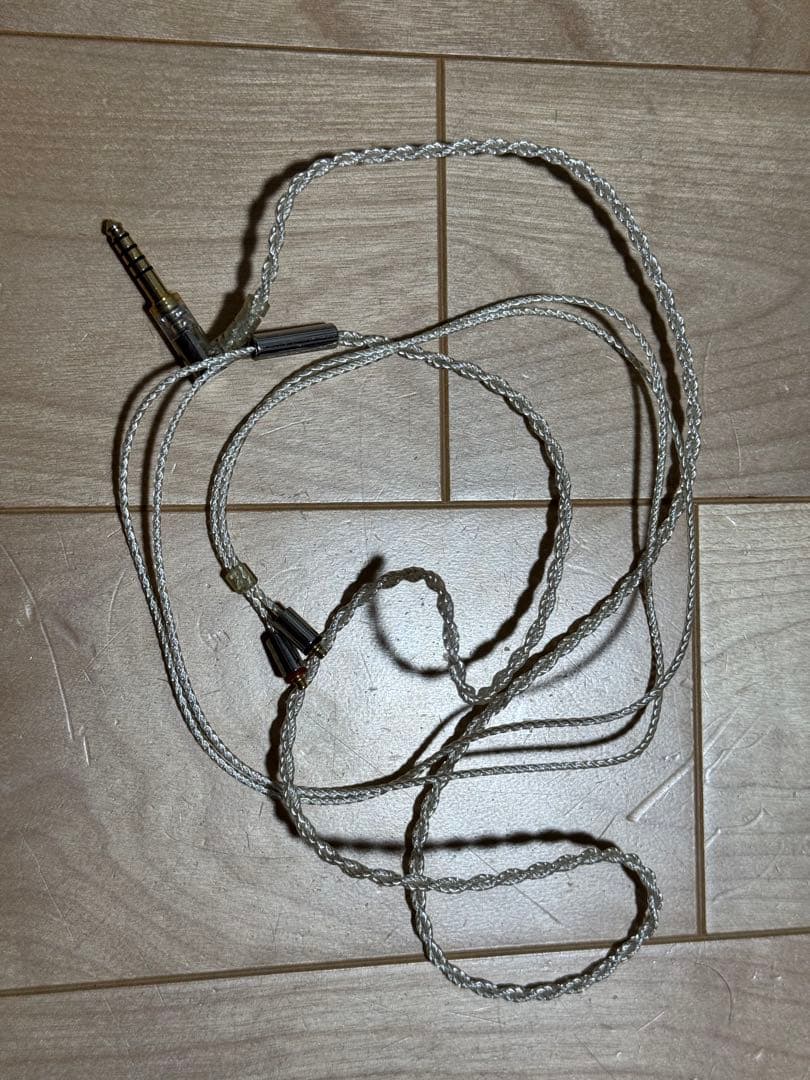 final E5000 4.4mm 純正リケーブルセット