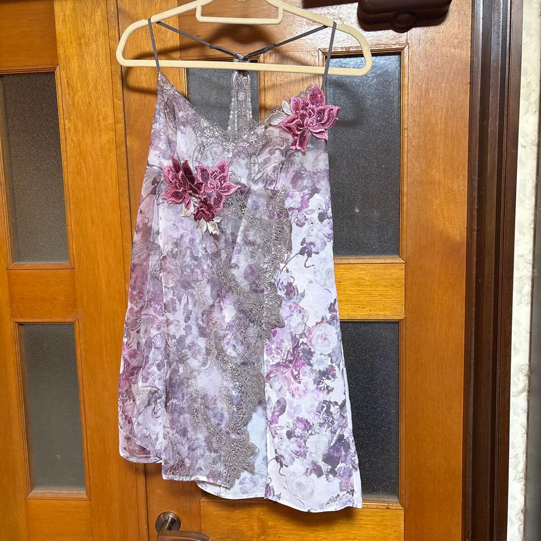 サルートオペラ座の怪人キャミソールL サルート/オペラ座の怪人 キャミソールL 90 店舗限定