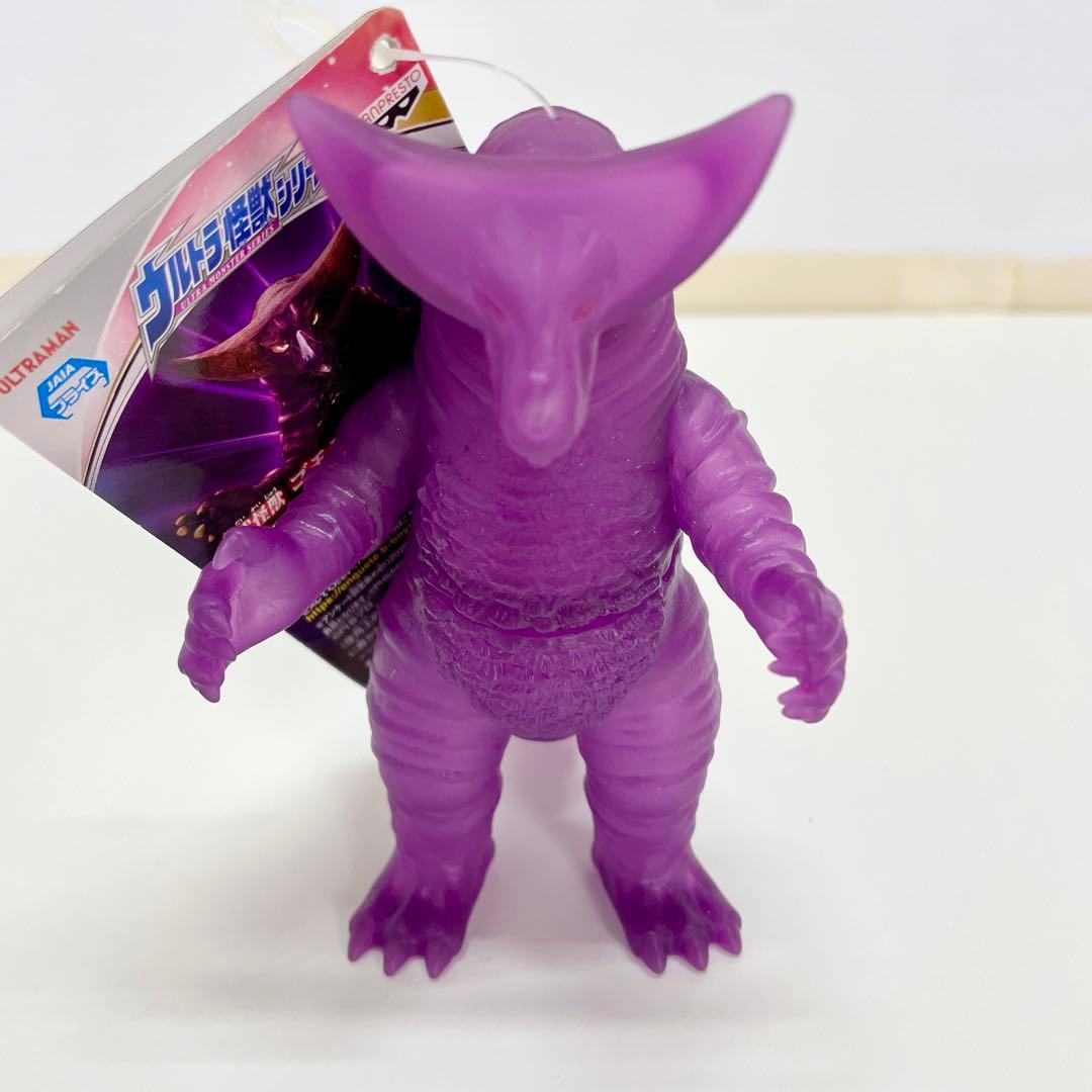 タグ付き 古代怪獣 ゴモラ ダークサンダーエナジー凶暴化ver. ソフビ