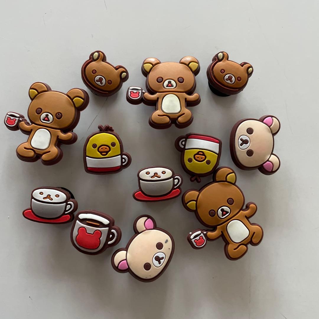 リラックマ クロックス ジビッツ 12個 - メルカリ