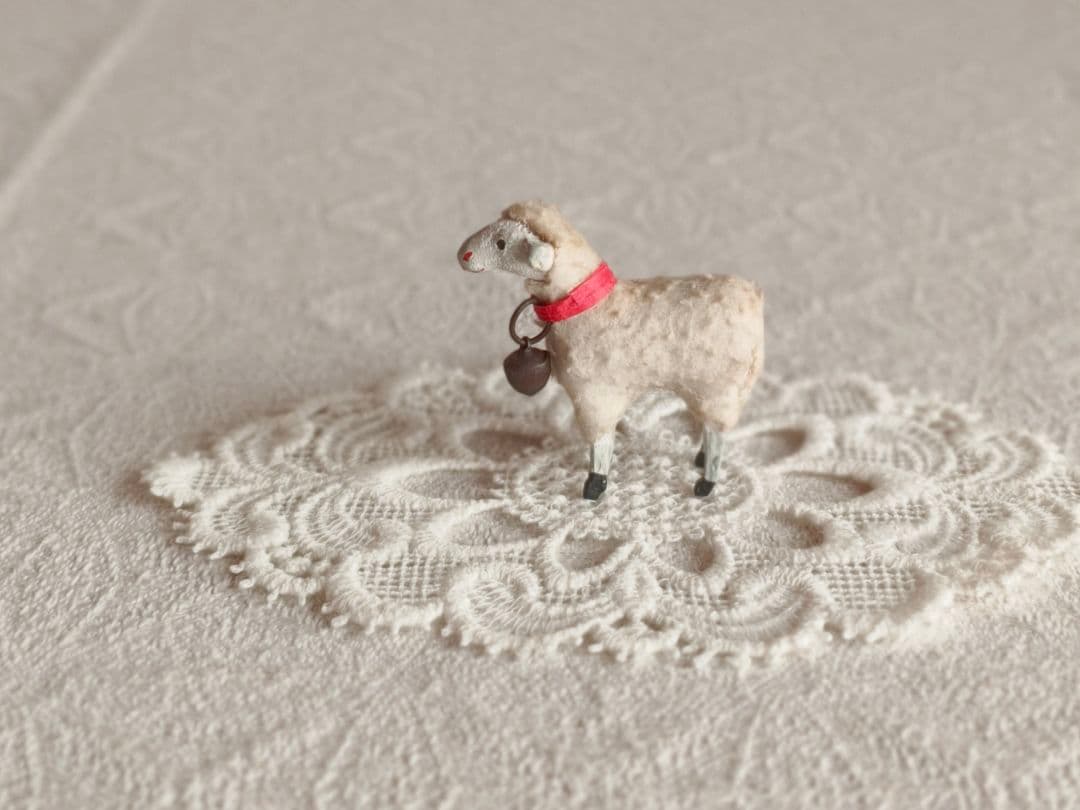 【Daisyさま】antique sheep ✵ *クリスマスの 羊さん (s)