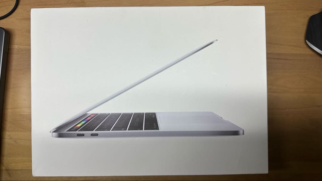 Apple MacBook Pro 2019 シルバー 8gb 512gb Amazon.com: Apple 2019 MacBook Pro 13.3'' Core i5 2.4GHz 16GB RAM