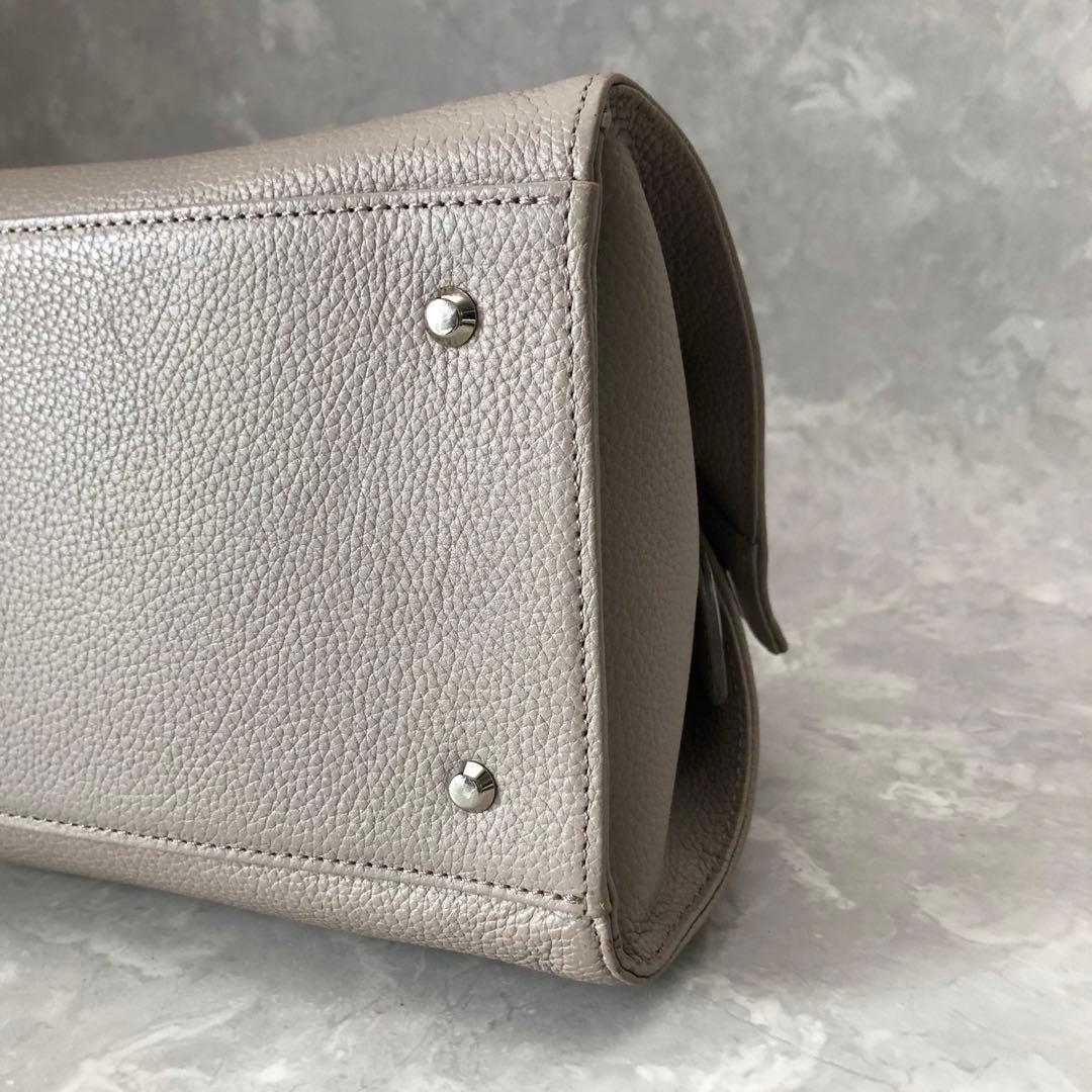 ☆極美品☆傳濱野 ハンドバッグ 2WAY レザー グレージュ レティア シボ