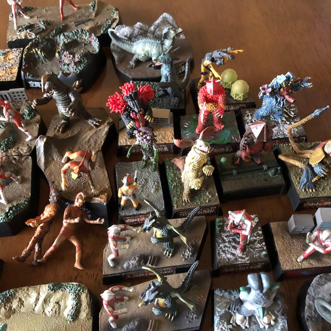 食玩 ウルトラマン ジオラマシリーズ - メルカリ