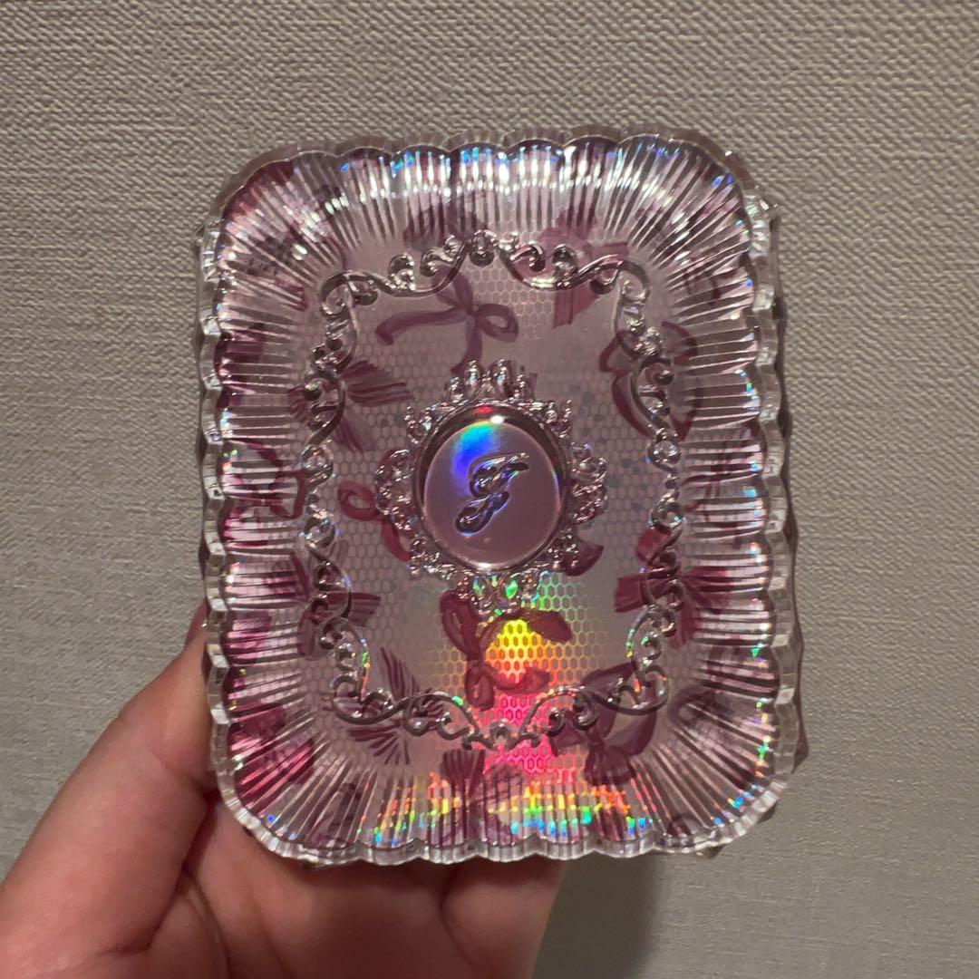 JILL STUART クリスマスコフレ 2025アイシャドウパレット - メルカリ