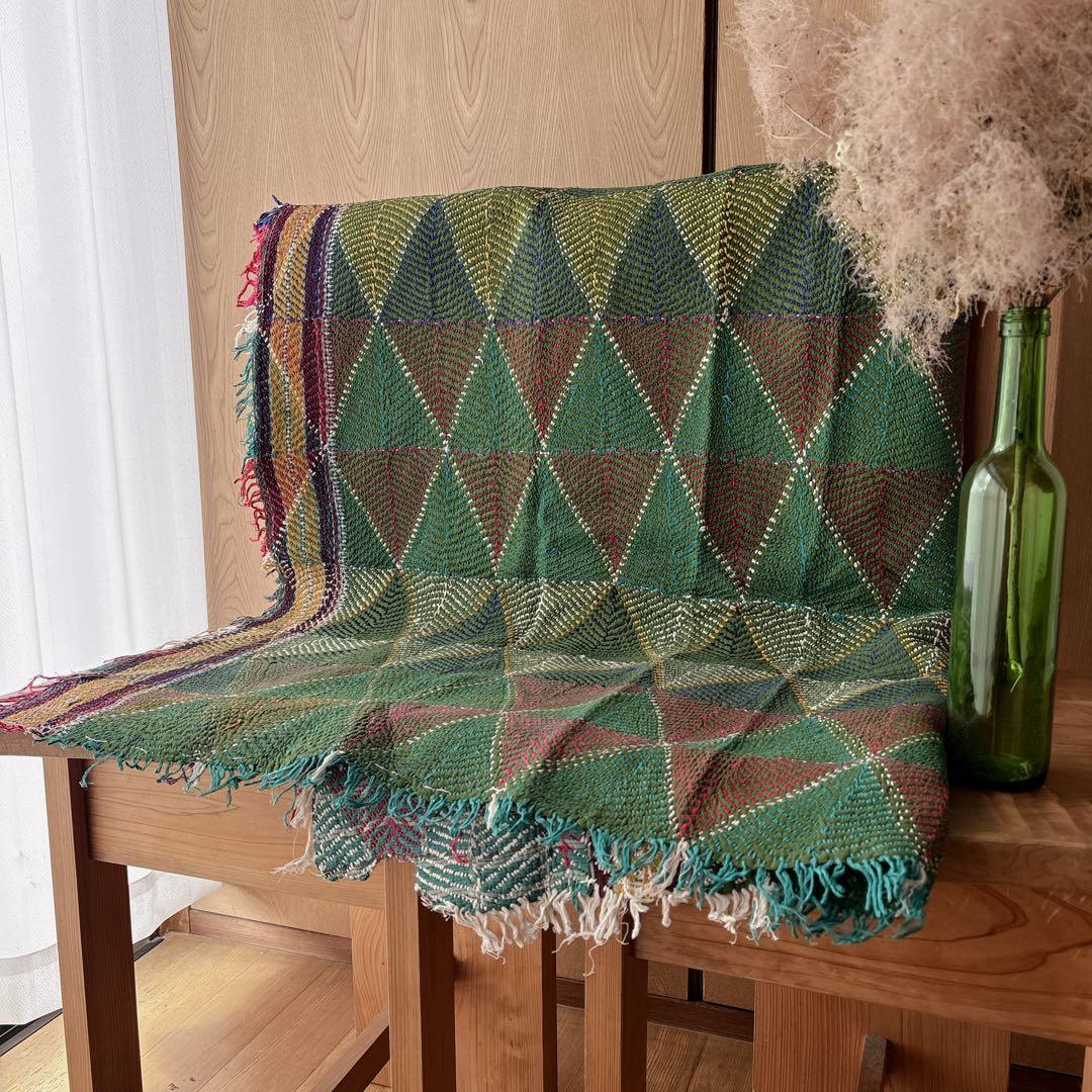 未使用＊訳アリ　ヴィンテージラリーキルト　グリーントライアングル　マルチカバー 未使用＊訳アリ ヴィンテージラリーキルト グリーントライアングル