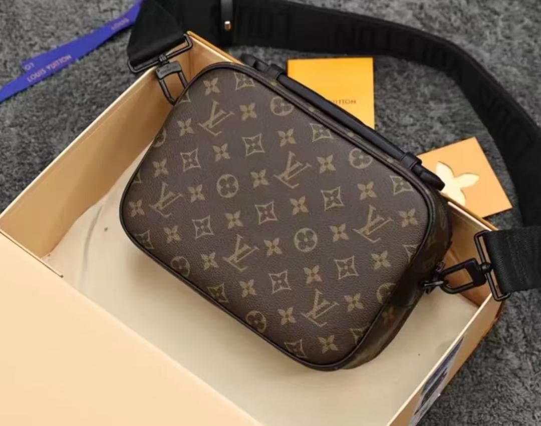 状態良好 ✨モノグラム ボディバッグ m45806 - メルカリ