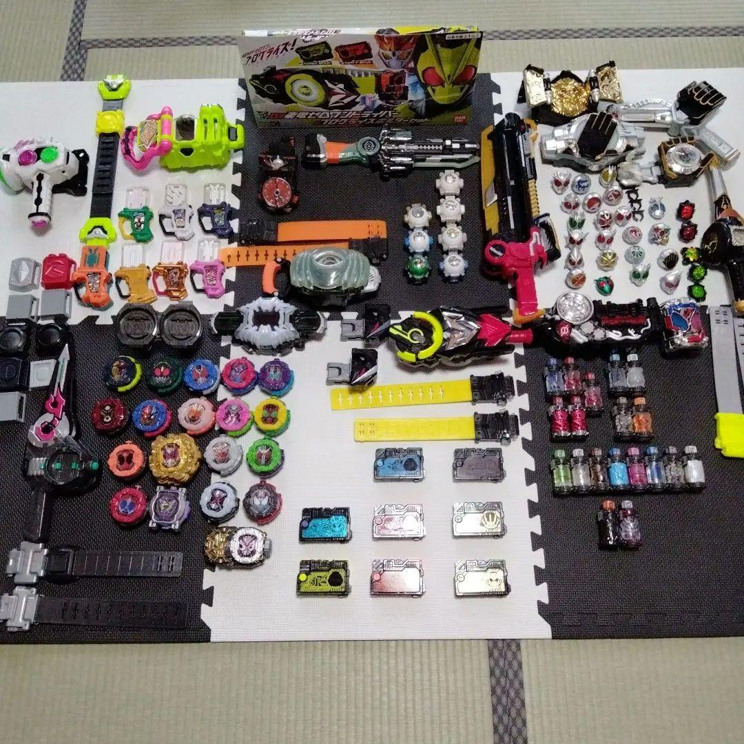 仮面ライダー　変身ベルト　大量　まとめ売り 仮面ライダー 変身ベルト 他 大量まとめ売り｜Yahoo!フリマ（旧PayPay