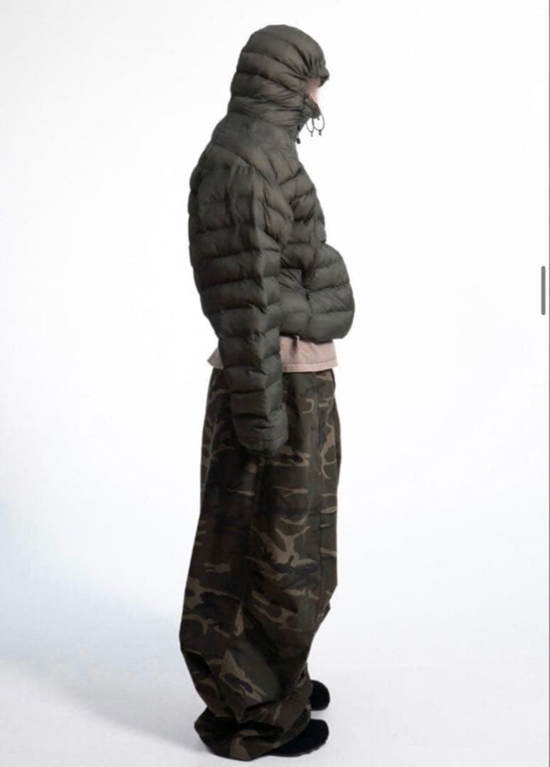 coln dooms puffer jakcet (3c) - メルカリ