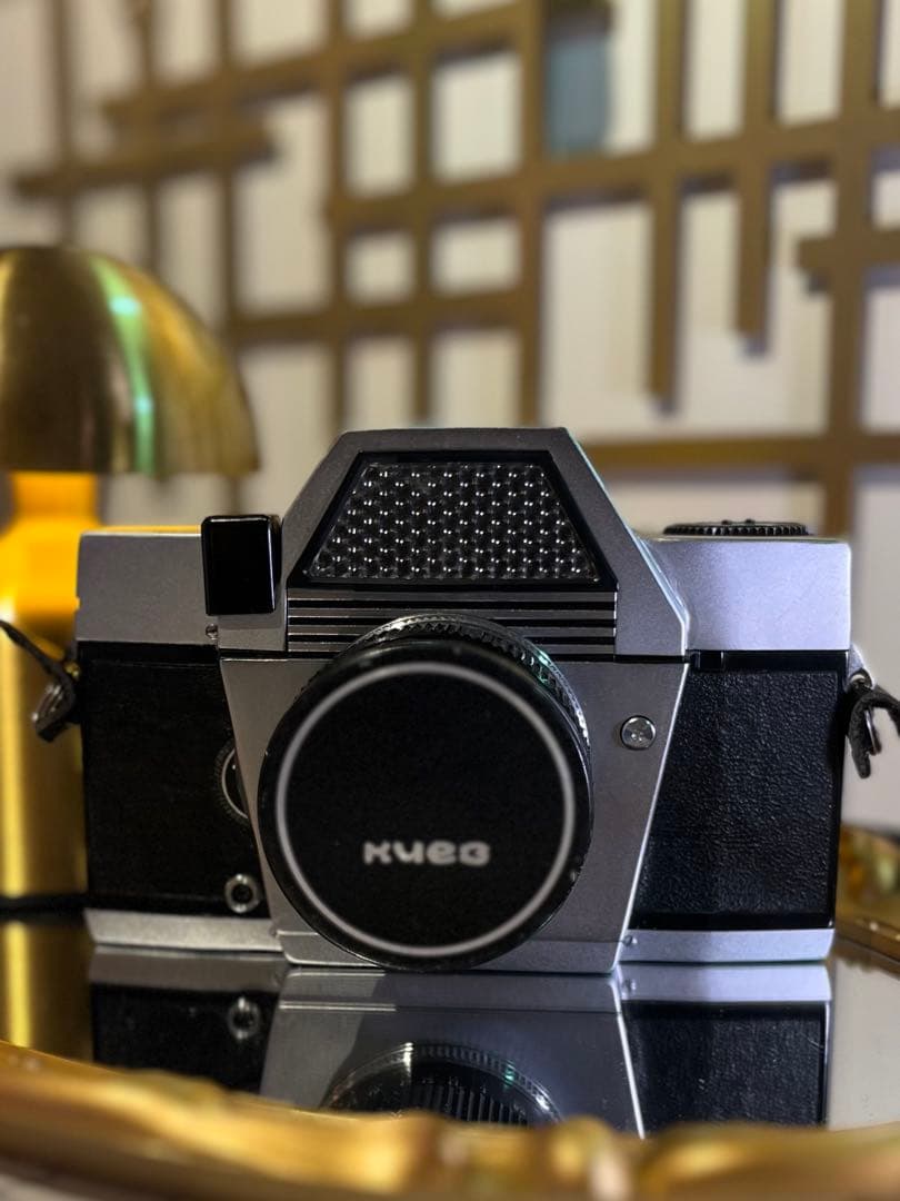 Kiev 10 一眼レフ Helios-81付 アールデコ調デザイン クラシックカメラ銘々伝 謎のキエフ10