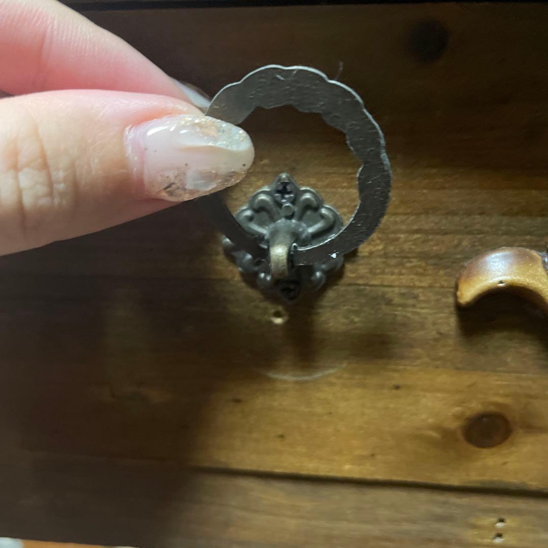 サリュ Baroque -makeup room-アンティークデスク