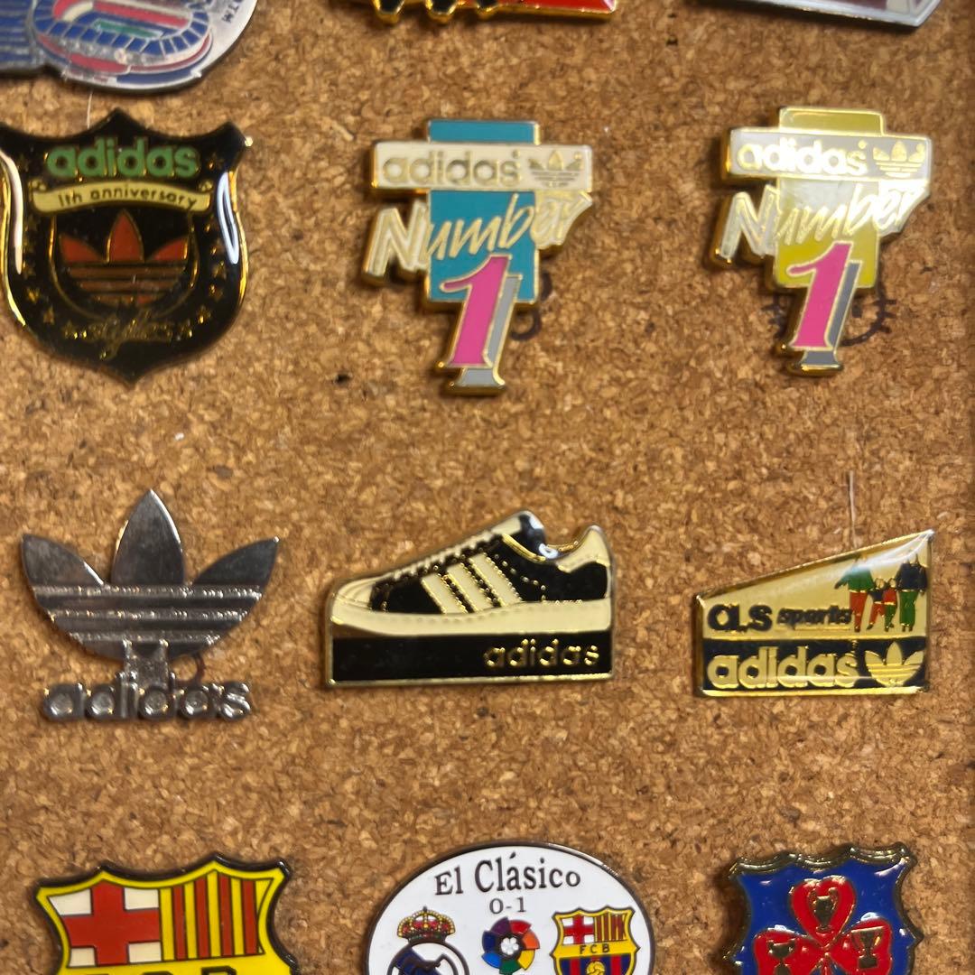 old adidas ヴィンテージ ピンバッジ 35個セット